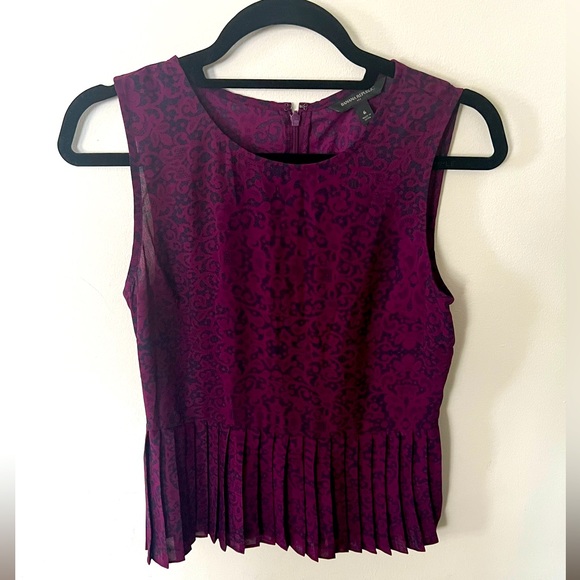 Banana Republic Tops - Banana Republic Sleeveless Pleated Blouse / Top - NWT, 6, Navy & Violet / Purple